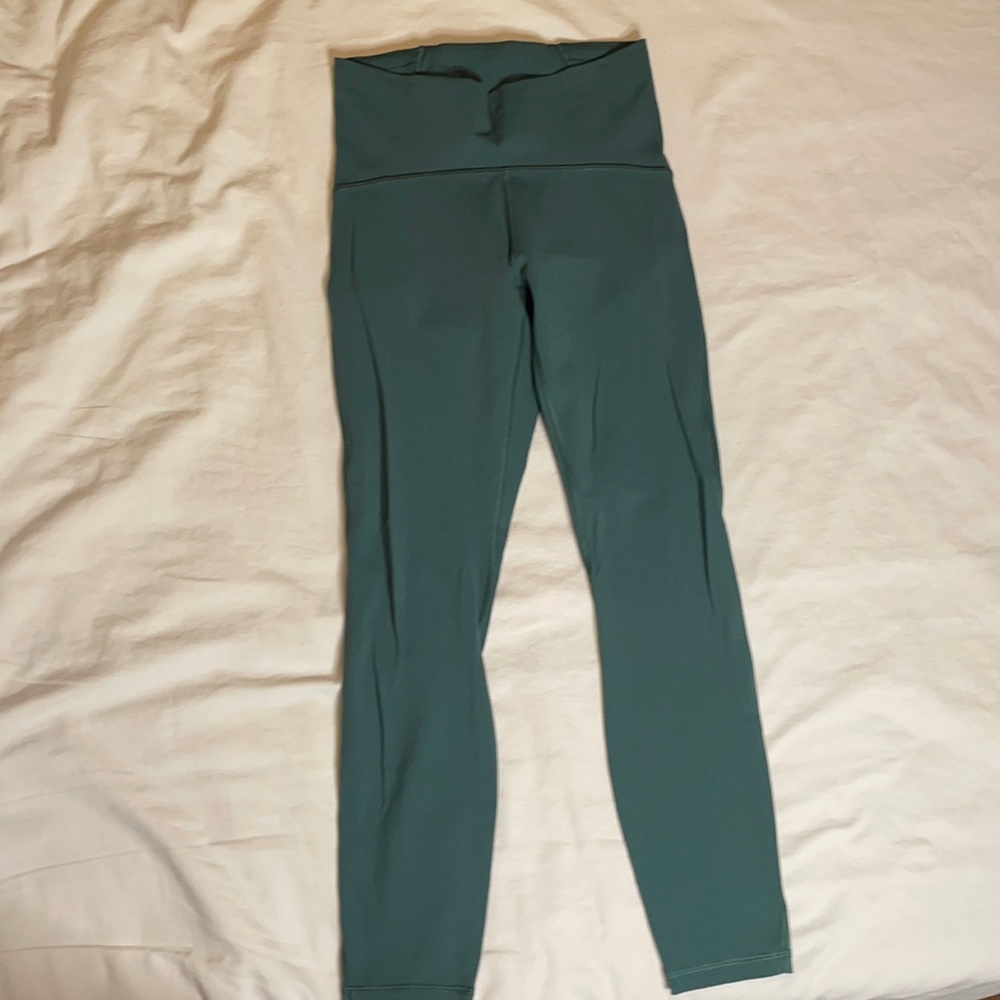 Lululemon train time 7/8